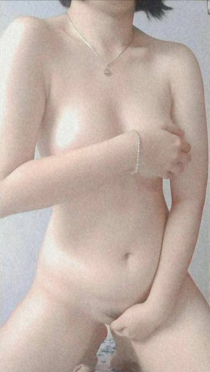 Sex Việt chồng cho vợ địt 4 anh tây đen sướng nhũn người